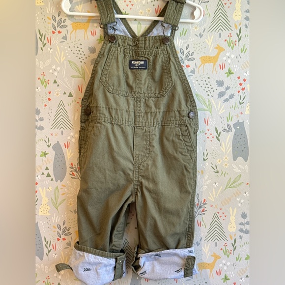 OshKosh B'gosh Other - Oshkosh baby B’gosh 24 Month Airplane Lined/ Cuff Army Green Vestbak Overalls